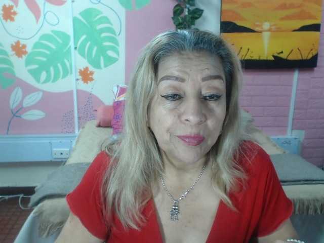 valeria-sexy