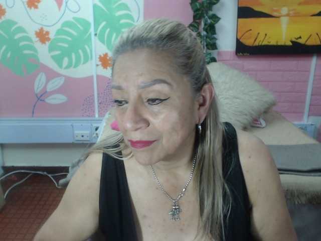 valeria-sexy