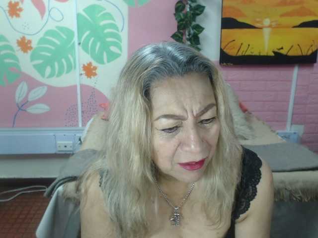 valeria-sexy