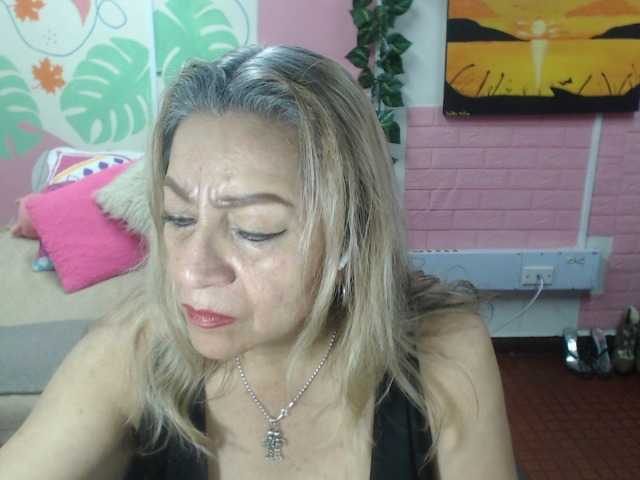 valeria-sexy