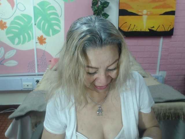 valeria-sexy