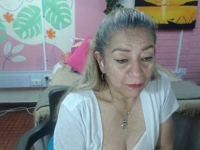 valeria-sexy