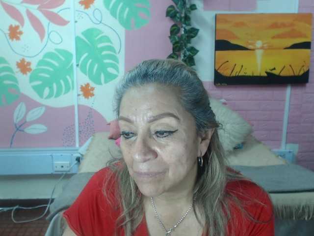 valeria-sexy