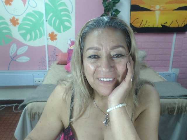 valeria-sexy