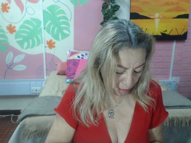 valeria-sexy