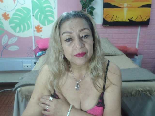 valeria-sexy