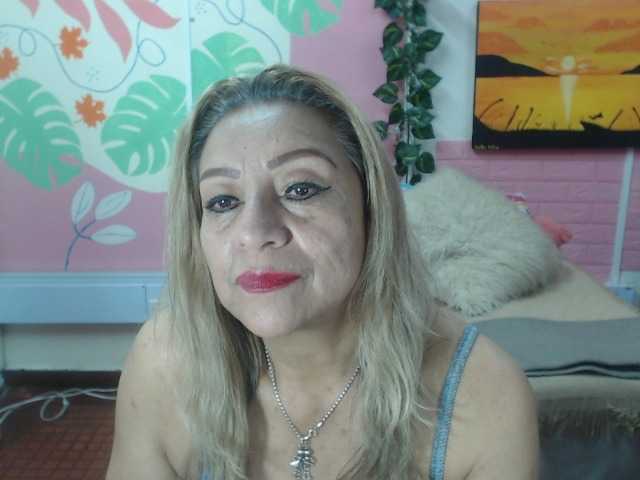 valeria-sexy