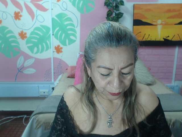 valeria-sexy