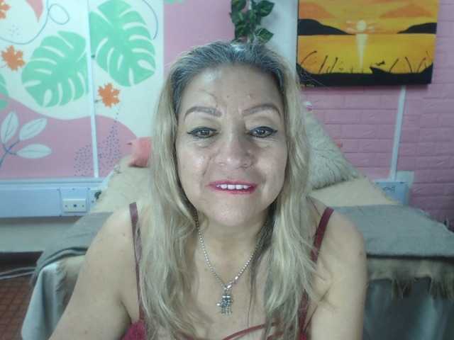 valeria-sexy