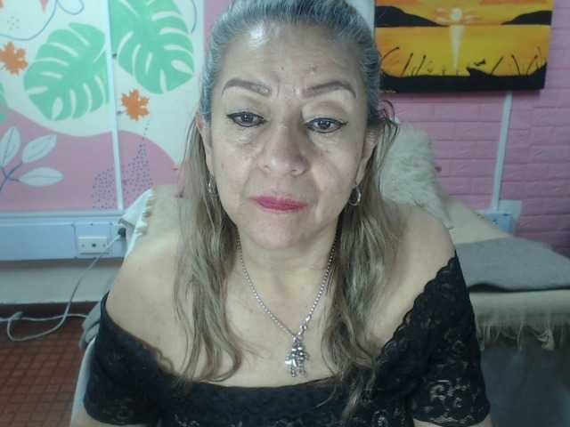 valeria-sexy