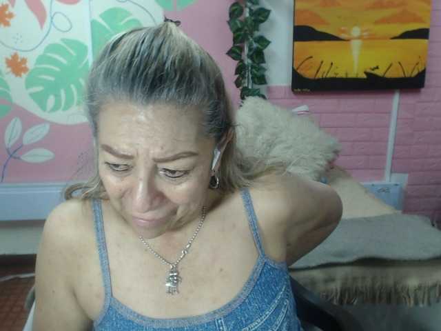 valeria-sexy