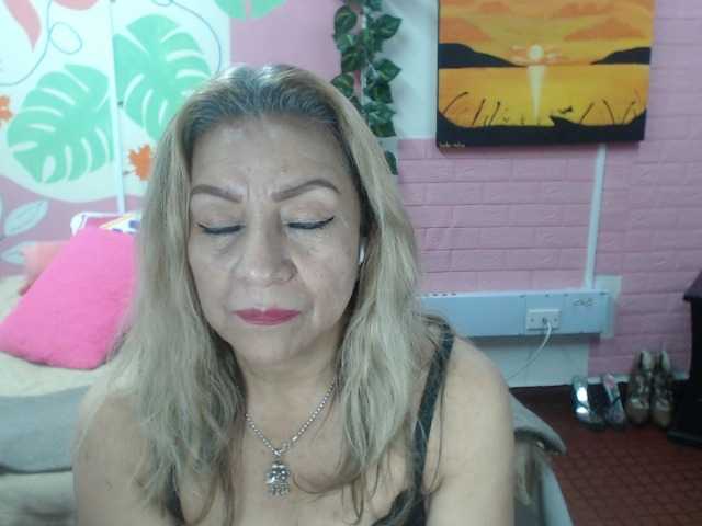 valeria-sexy