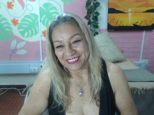 valeria-sexy