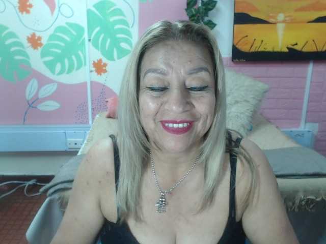 valeria-sexy