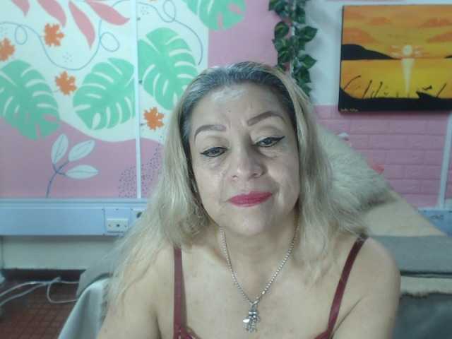 valeria-sexy