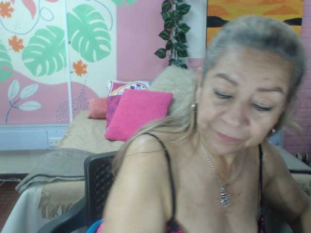 Photo 2 of valeria-sexy