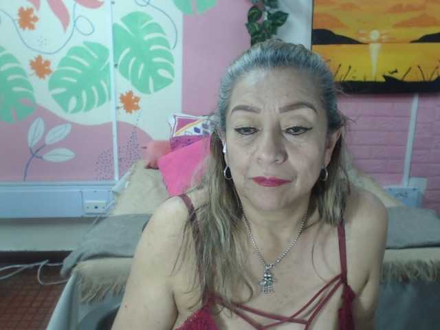 valeria-sexy
