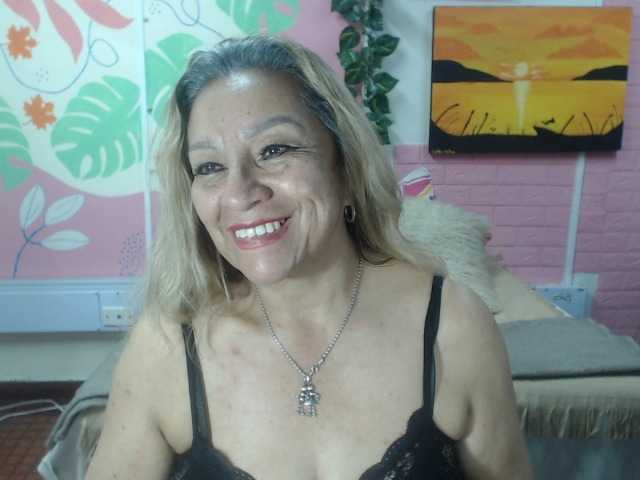 valeria-sexy