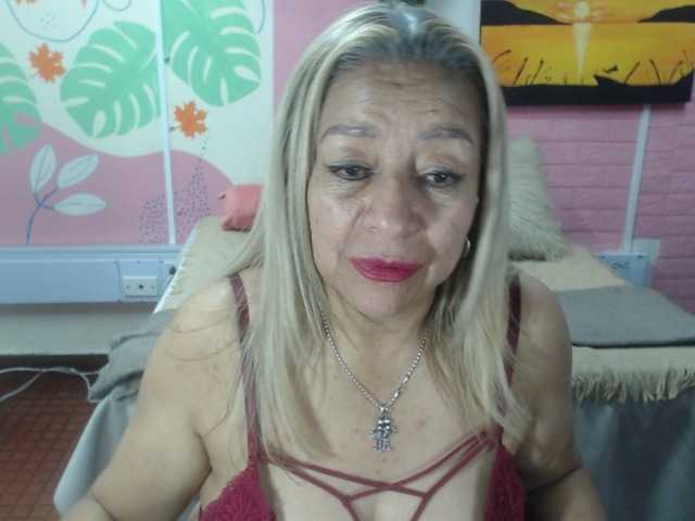 Valeria-sexy