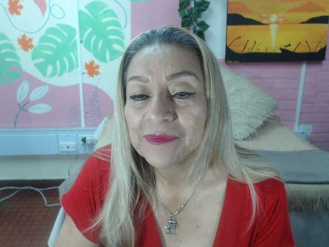 valeria-sexy