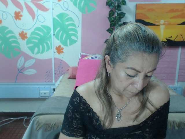 valeria-sexy