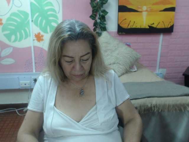 valeria-sexy