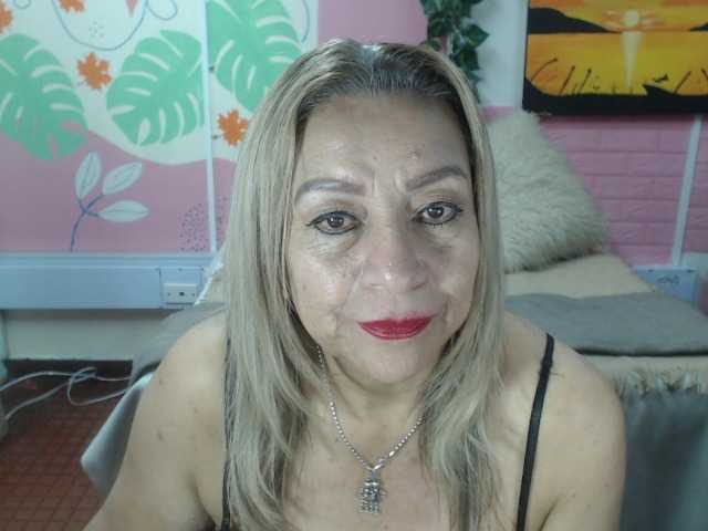 valeria-sexy