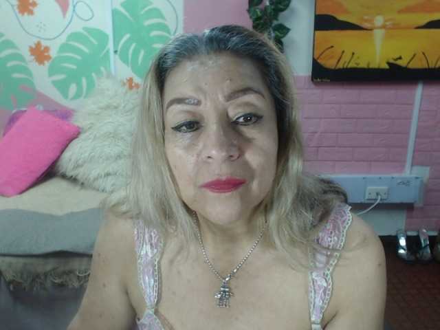valeria-sexy