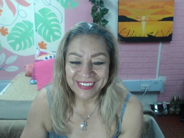 valeria-sexy