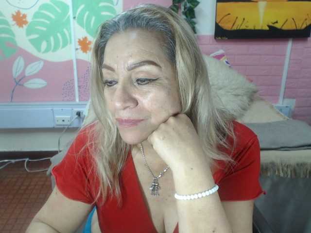 valeria-sexy