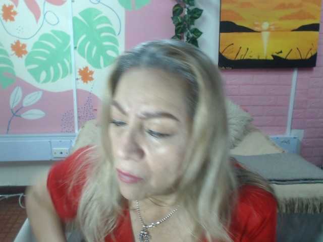 valeria-sexy