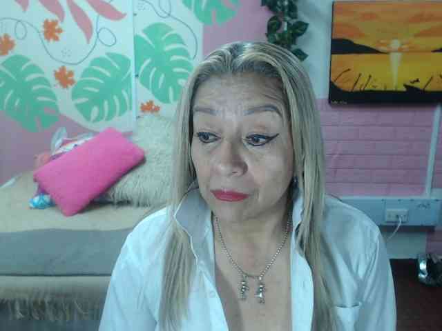 valeria-sexy webcam