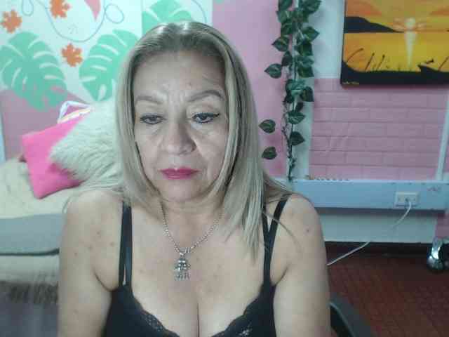 valeria-sexy webcam