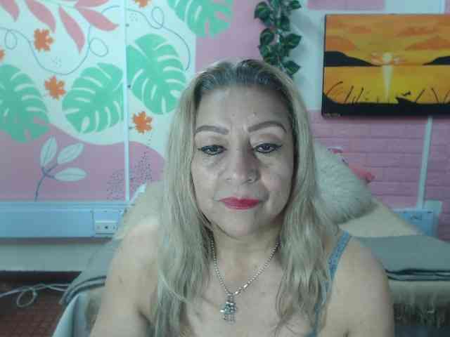 valeria-sexy webcam