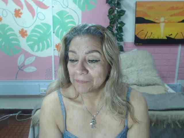 valeria-sexy webcam