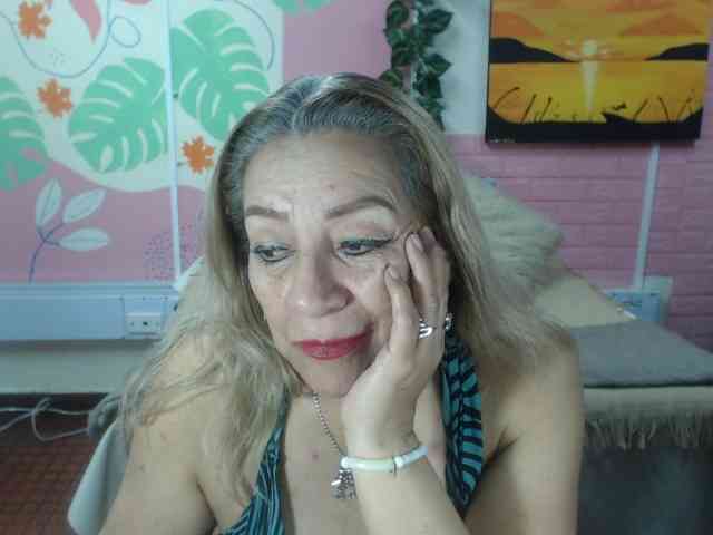 valeria-sexy webcam