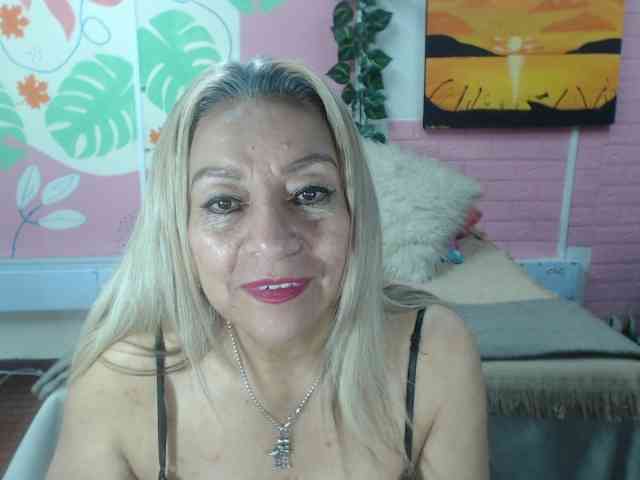 valeria-sexy Live Webcam on BongaCams