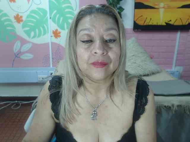 valeria-sexy webcam