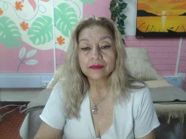 valeria-sexy webcam