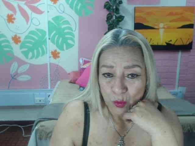 valeria-sexy webcam