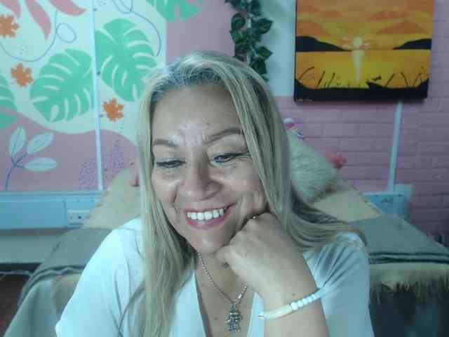 valeria-sexy webcam