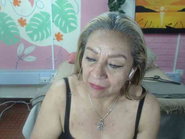 valeria-sexy webcam