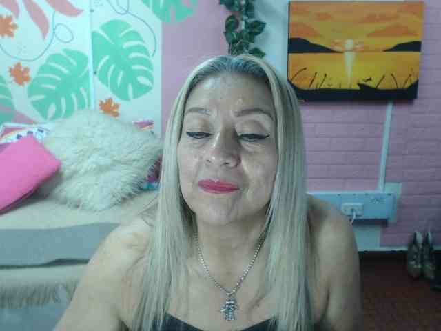 valeria-sexy webcam