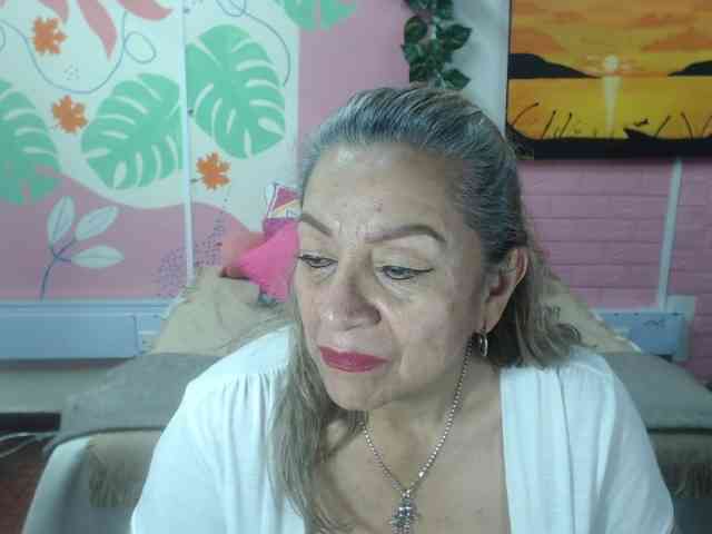 valeria-sexy webcam