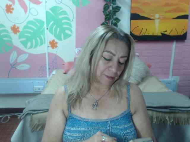 valeria-sexy webcam