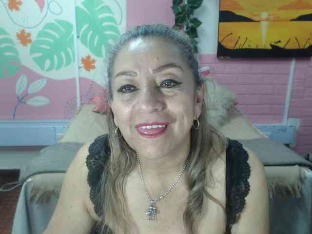 valeria-sexy webcam