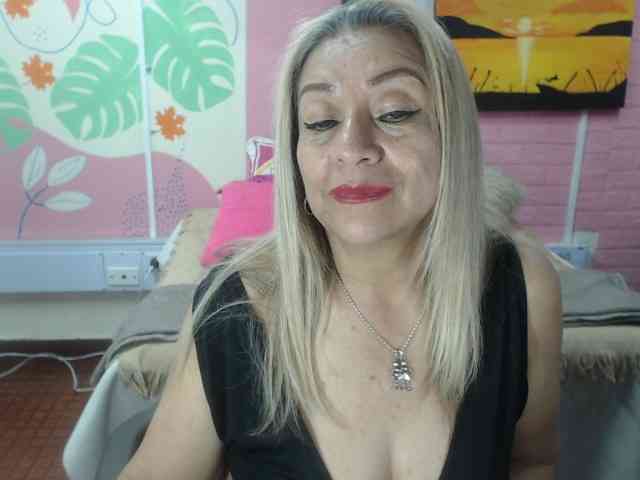valeria-sexy webcam