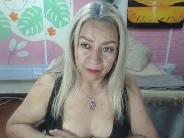 valeria-sexy webcam