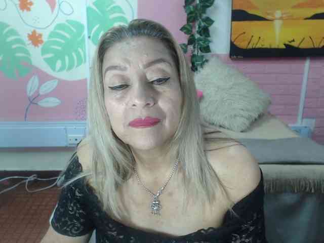 valeria-sexy webcam