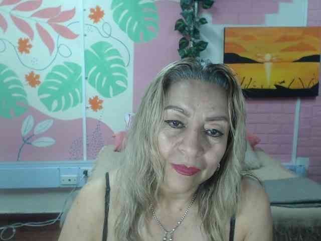 valeria-sexy webcam